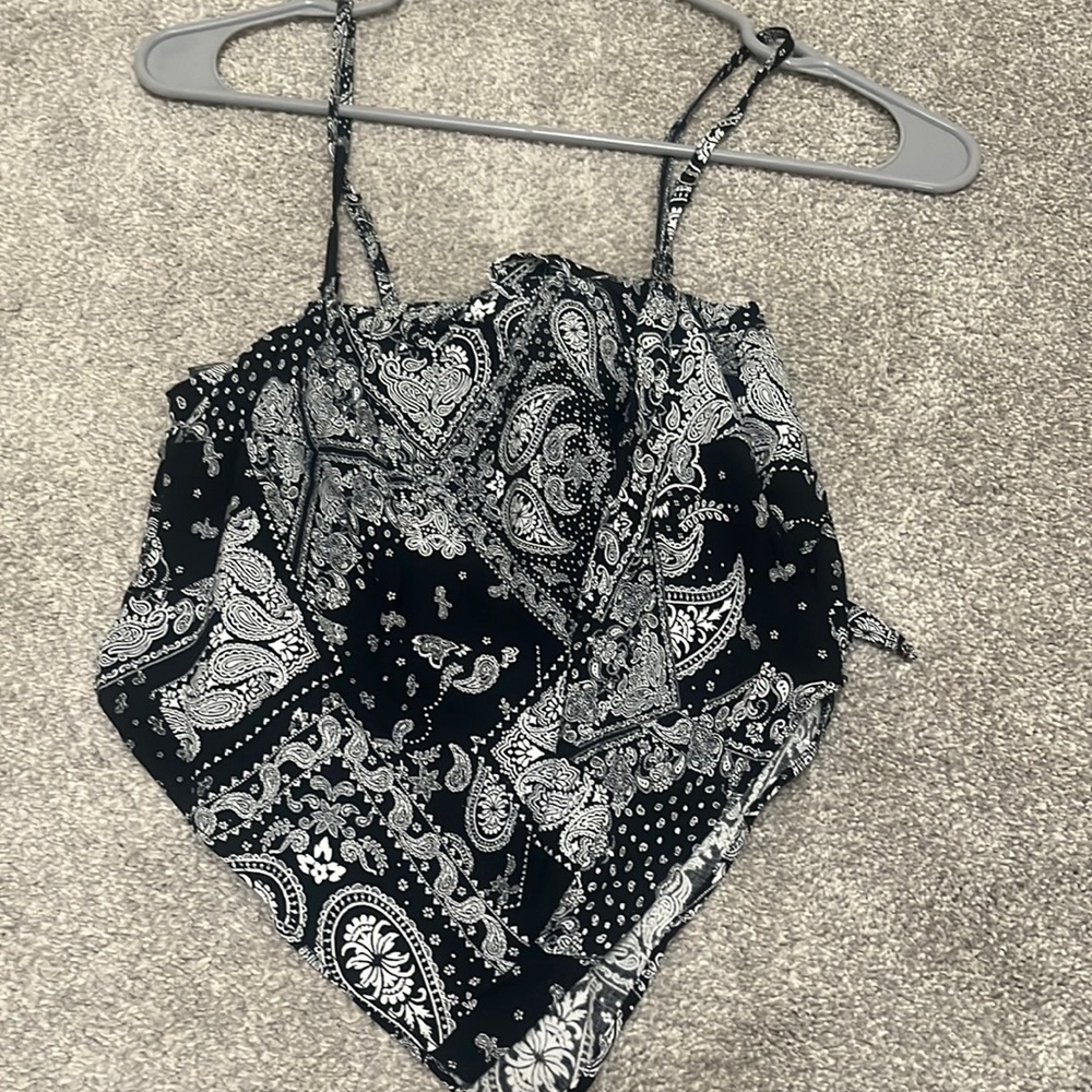 brand new with tags bandanna top